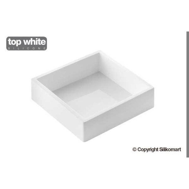 Obrázek produktu Forma silikon bílá: ČTVERCOVÁ DORTOVÁ 1558ml   18x18cm