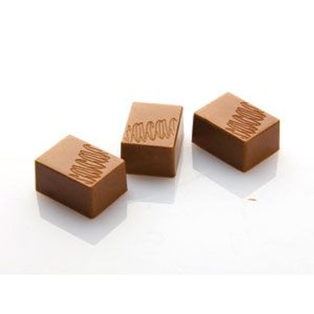 Obrázek produktu Forma na pralinky OBDÉLNÍK COCOA 2,7x2cm v.1,4cm 9g 24 ks