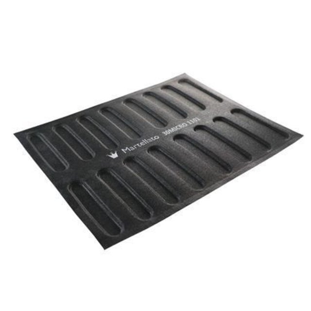 Obrázek produktu Forma silikon děrovaná na pečení - ECLAIR 20x25mm 2ks Martellato