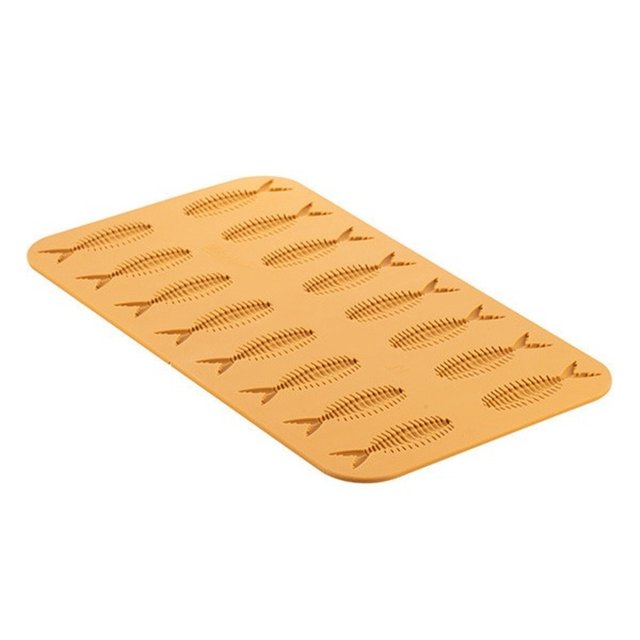 Obrázek produktu Forma silikon žlutá: LISCA 4 -kostra ryby 10,4x3,5cm, v.4mm Silikomart