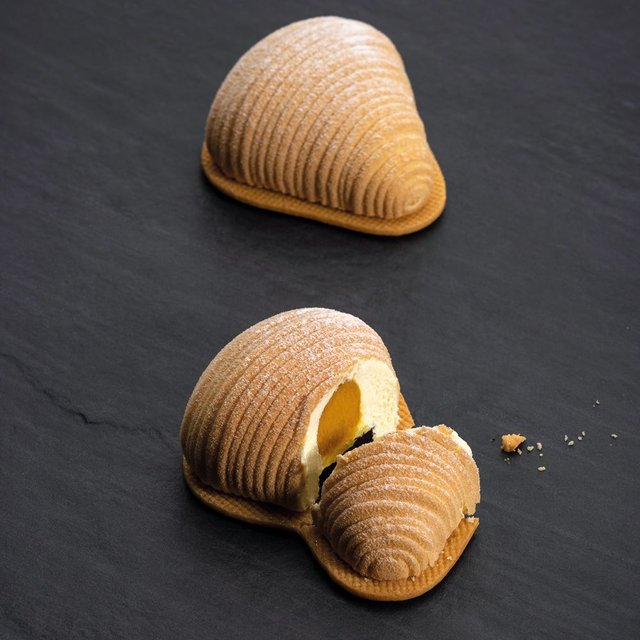 Obrázek produktu FORMA SILIKON černá - 30x40cm - SFOGLIATELLA 12x7,7x7,15cm,v.3,5cm 90ml Pavoni